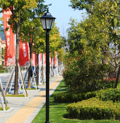 布尔津庭院灯