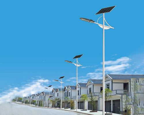 1742827400379537.jpg 布尔津太阳能路灯.jpg